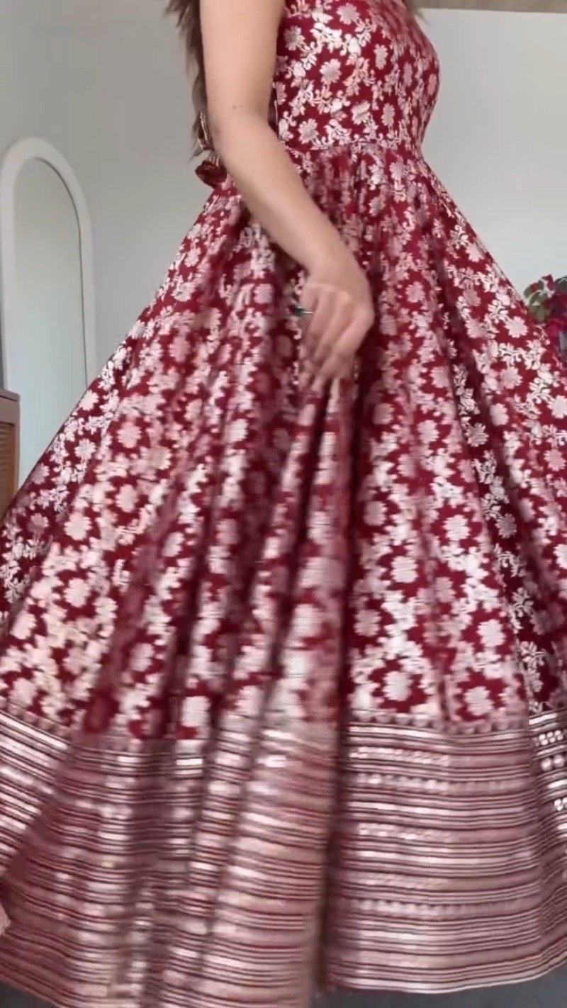Royal Crimson Banarasi Jacquard Lehenga Set with Intricate Metallic Motifs