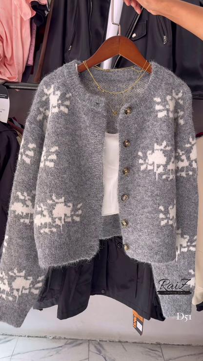 Fuzzy Nordic Button Cardigan – Ultra‑Cozy, Winter‑Chic Layers ❄️🧶