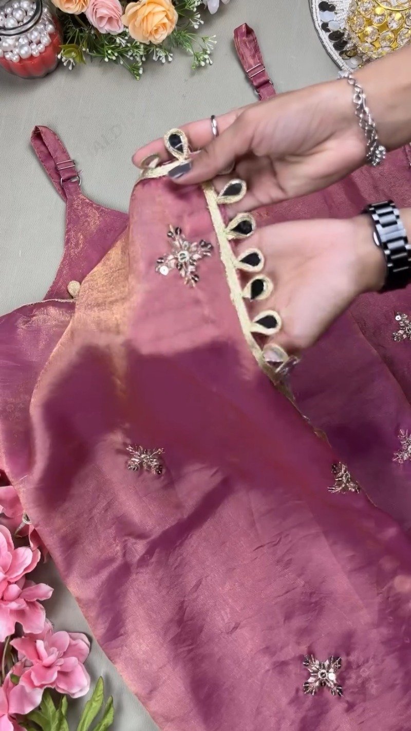 Enchanting Mauve Shimmer Embroidered Kurta with Mirror Work Detailing