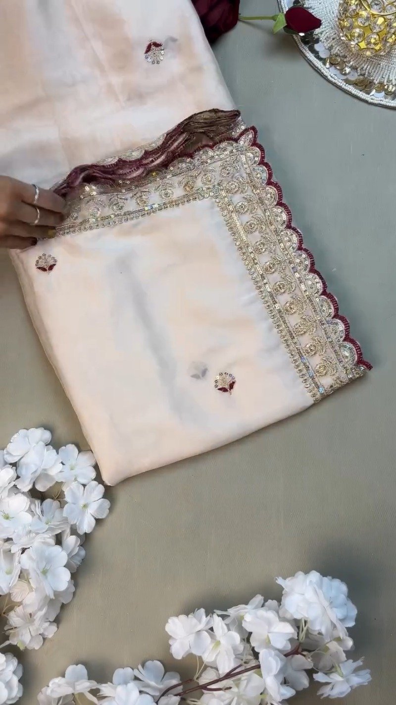 Royal Velvet & Organza Co-Ord Saree Set – Available in Maroon & White