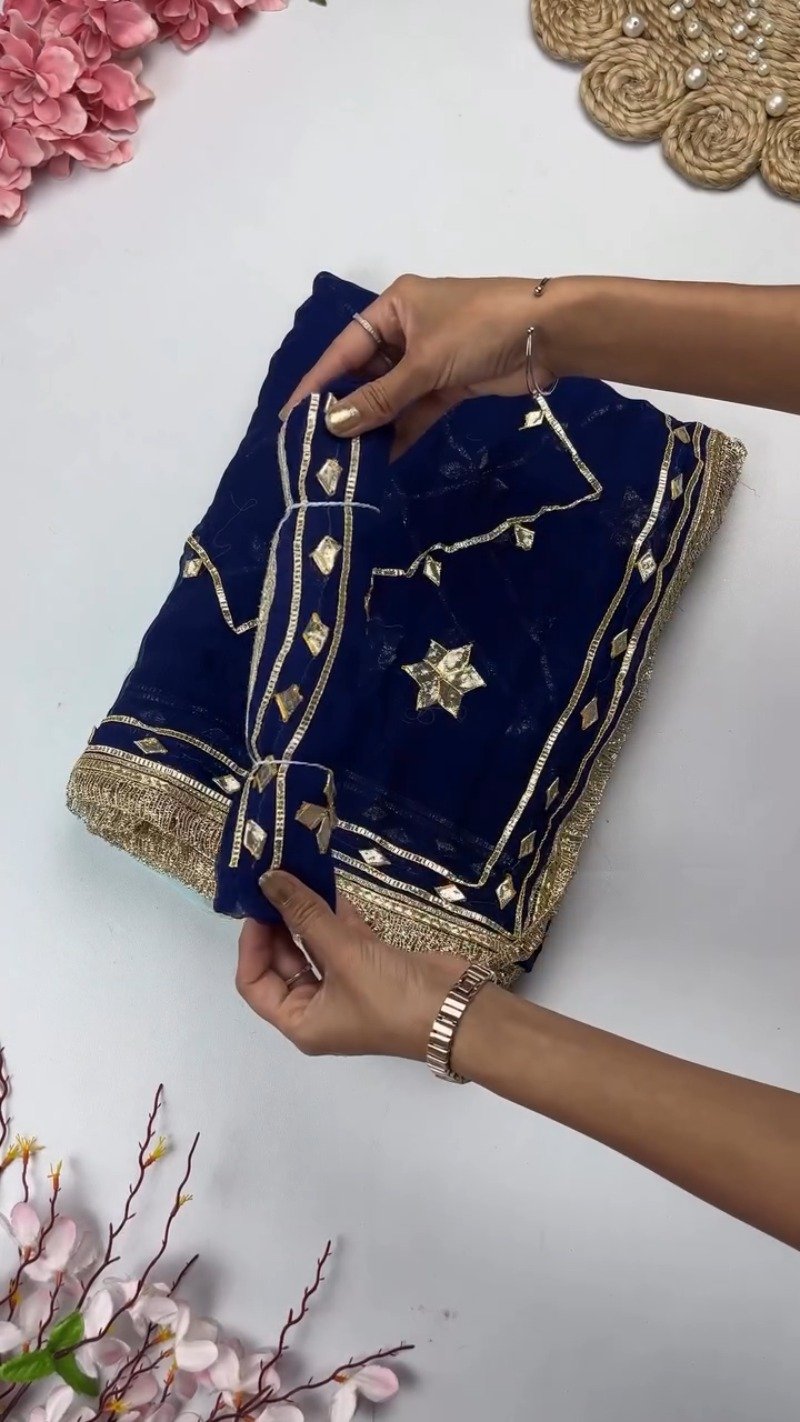Star-Studded Gota Patti Border Saree – Available in Green, Fuchsia, Navy Blue & Orange