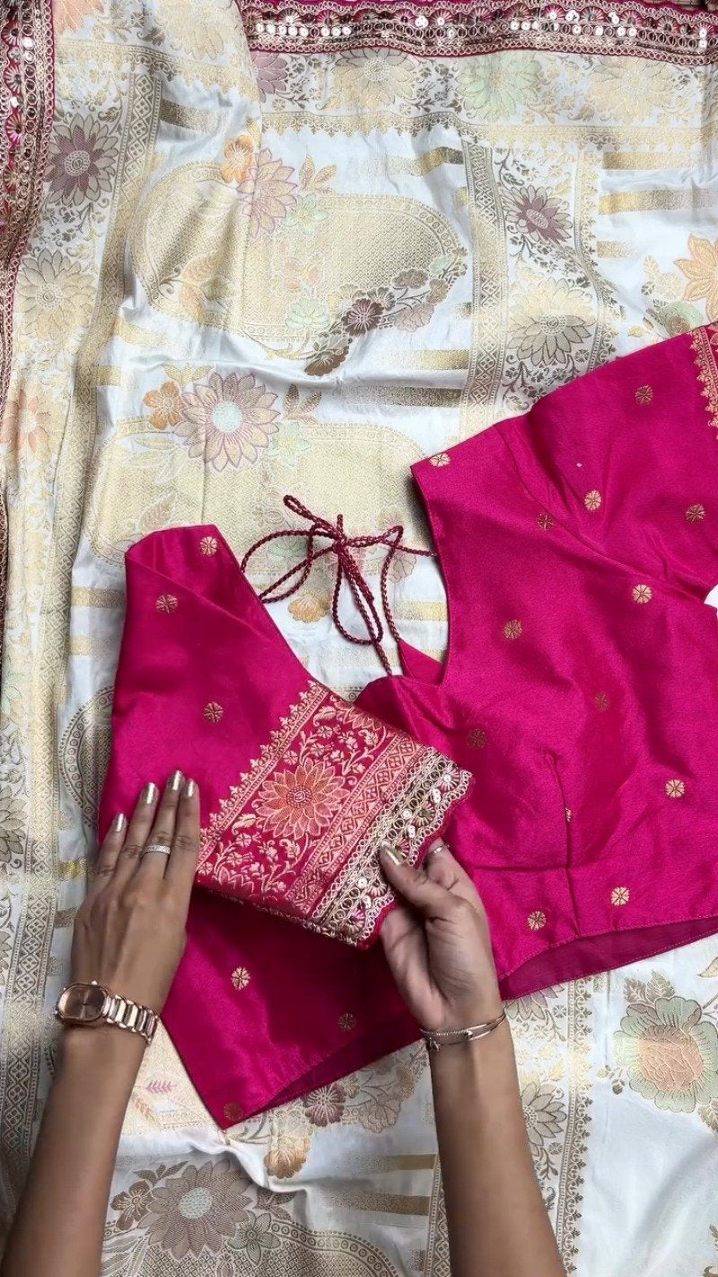 Exquisite Brocade-Embellished Saree and Blouse Set – Available in Cream & Magenta