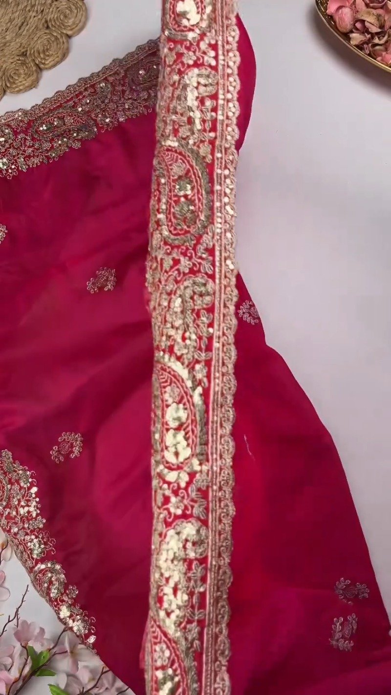 Opulent Paisley Embellished Saree Ensemble – Available in Crimson & Deep Plum