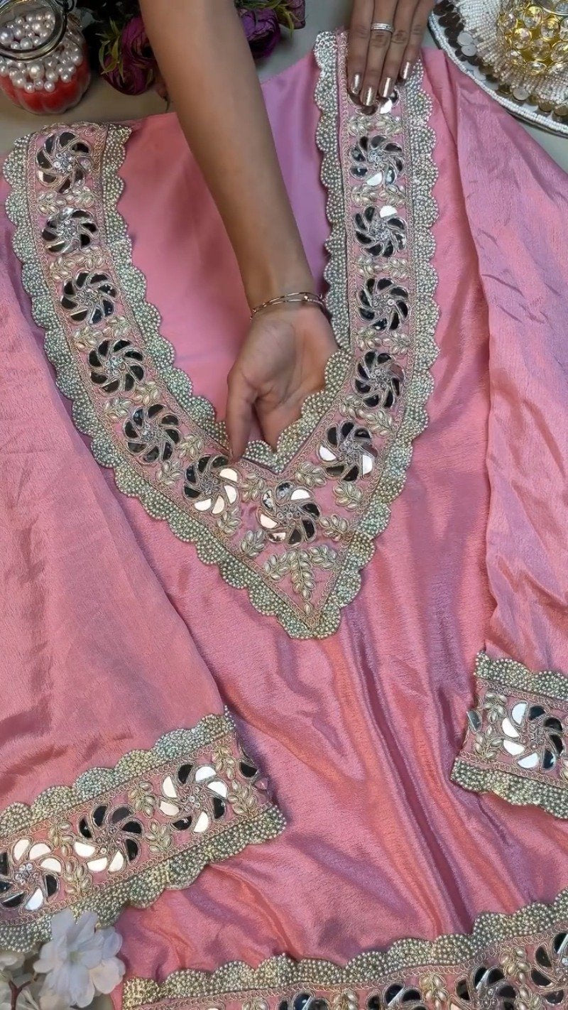 Blush Pink Mirrorwork & Pearl Embellished Kurta Set – Artisanal Elegance