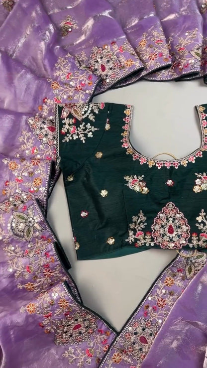 Enchanting Lavender Organza Saree Set with Deep Emerald Blouse – Elegance in Every Drape