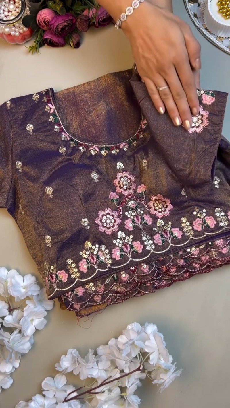 Royal Amethyst Shimmer Organza Saree & Embroidered Blouse Set