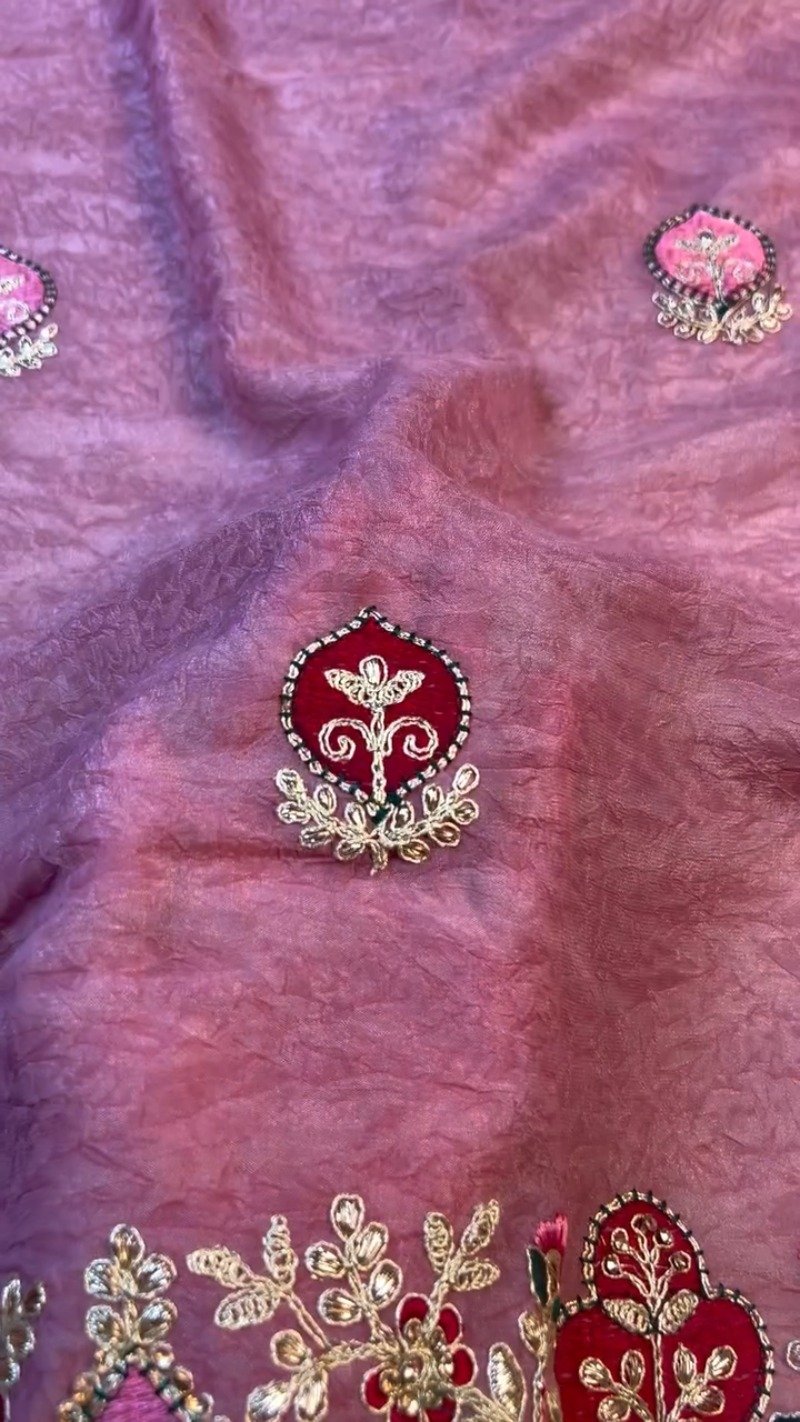 Enchanting Mauve Rose Embroidered Saree Set with Contrast Deep Emerald Blouse