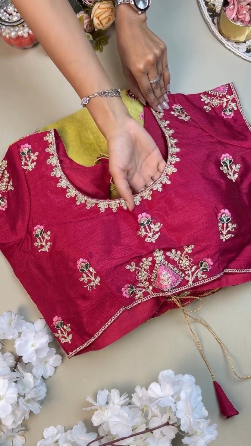 Sunshine Yellow Embellished Saree with Deep Magenta Contrast Blouse – Available in Yellow & Magenta Set
