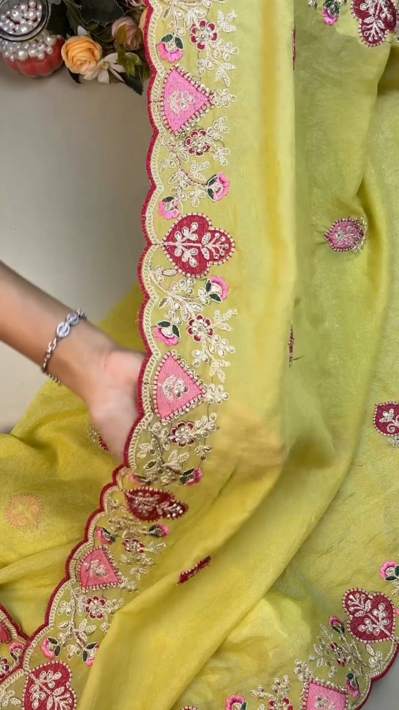 Sunshine Yellow Embellished Saree with Deep Magenta Contrast Blouse – Available in Yellow & Magenta Set