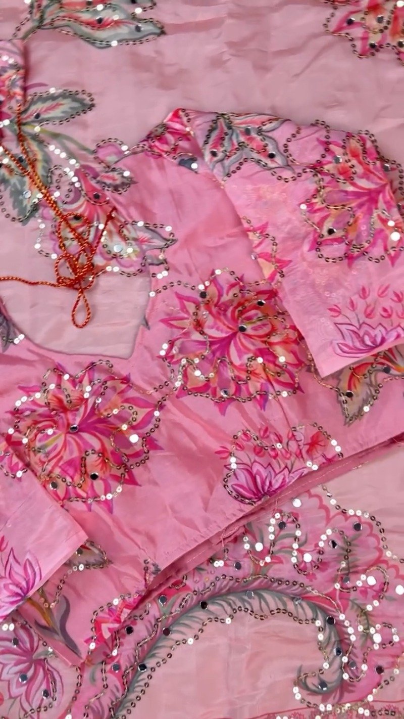 Enchanting Rose Pink Floral Sequin Mirror-Work Saree Set with Unstitched Blouse Piece