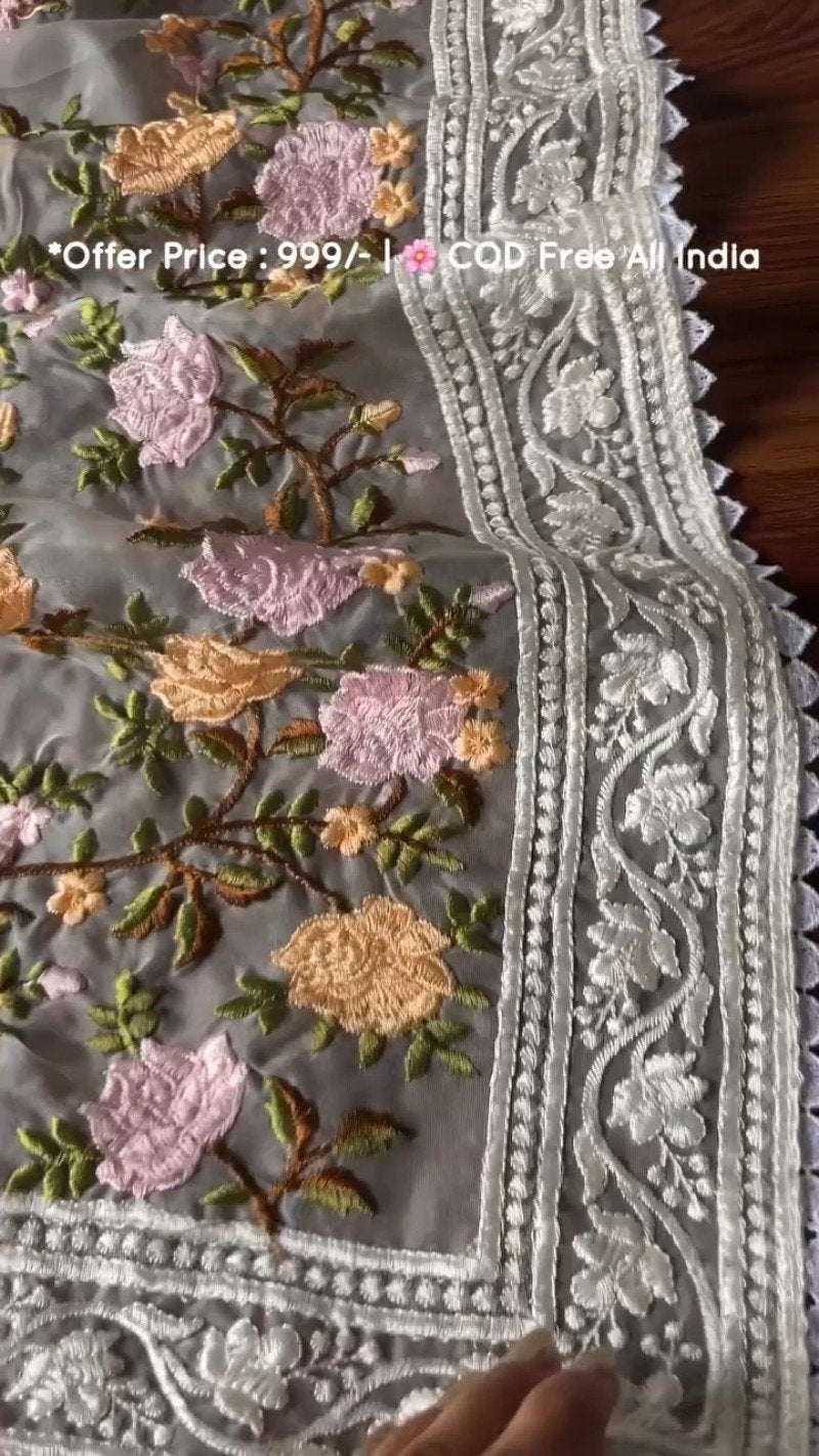 Elegant Floral Embroidered Organza Saree Set – Available in White & Light Green