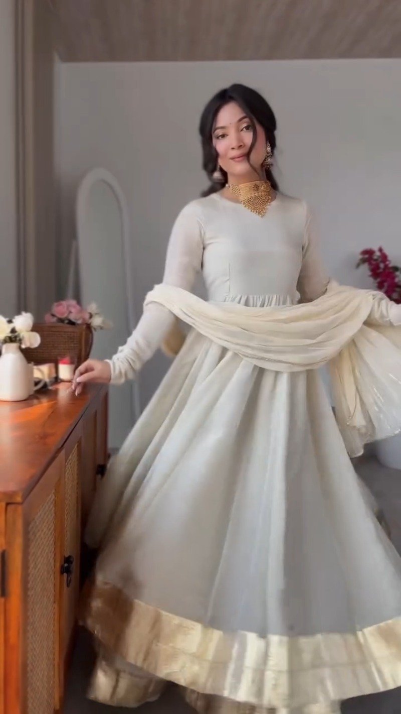 Ethereal Cream & Gold Anarkali Ensemble with Delicate Dupatta – Available in Cream & Soft Peach