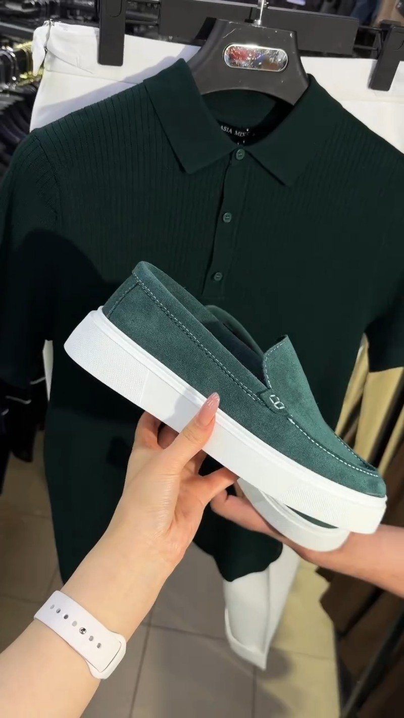 Forest Green Textured Polo & Suede Slip-On Ensemble