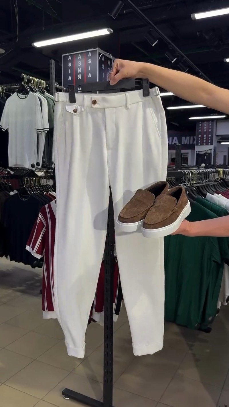 Urban Sophisticate Ribbed Knit Tee & Chino Set – Earthy Brown & Crisp White