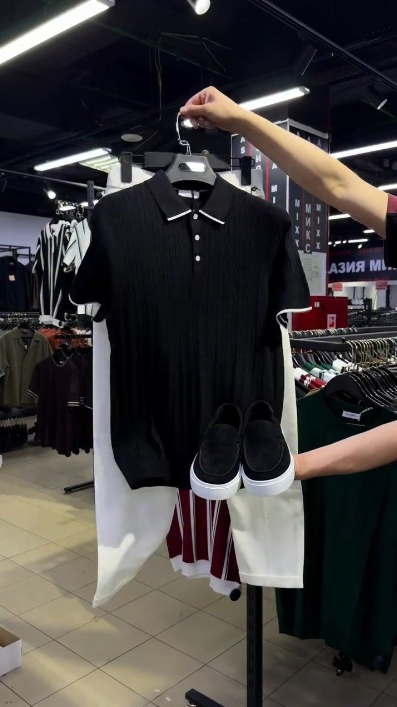 Minimalist Textured Knit Polo & Trouser Co-ord Set – Available in Black, White, Burgundy & Sky Blue