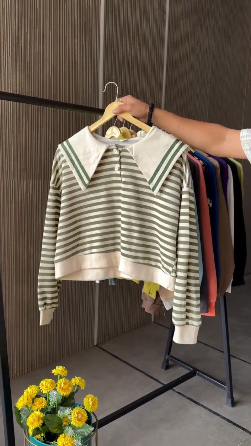 Contemporary Chic Cropped Pullovers & Hoodies Collection – Available in Pink, Olive Green, Beige, Navy Blue, Grey, & Tan