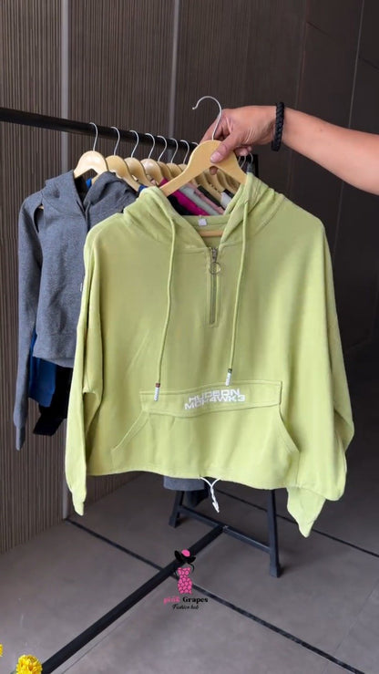 Versatile Street-Style Graphic Crop Hoodies and Sweatshirts – Available in Black, Pink, Grey, Lime Green & Blue
