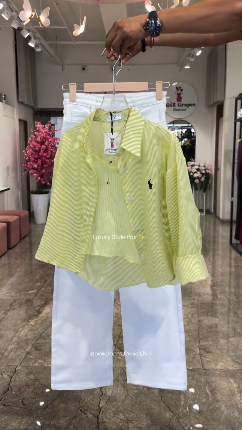 Chic Striped Co-ord Set with Tank Top and White Trousers – Available in Pink, Yellow, Blue & Tan
