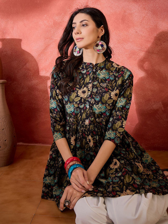 Floral Printed Mandarin Collar Longline Top